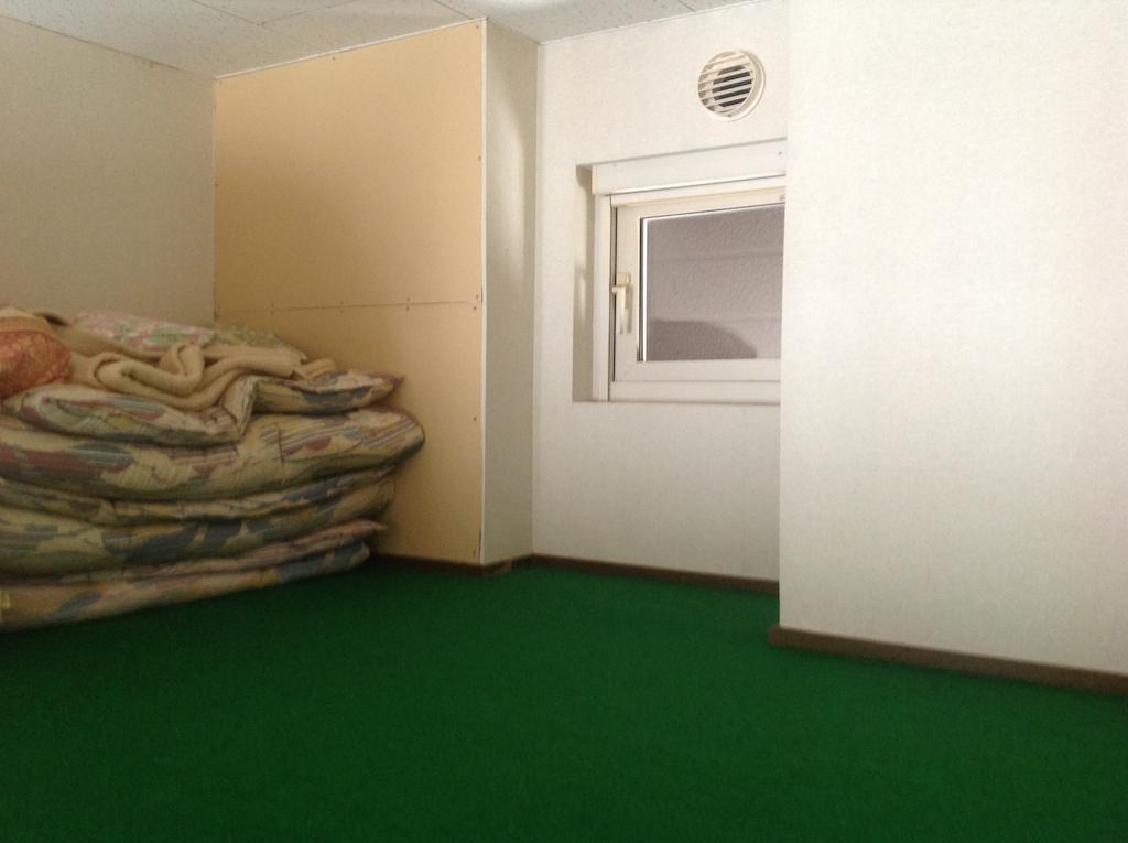 Petit Hotel Koizumi Тояко Экстерьер фото