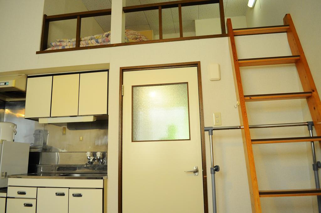 Petit Hotel Koizumi Тояко Экстерьер фото